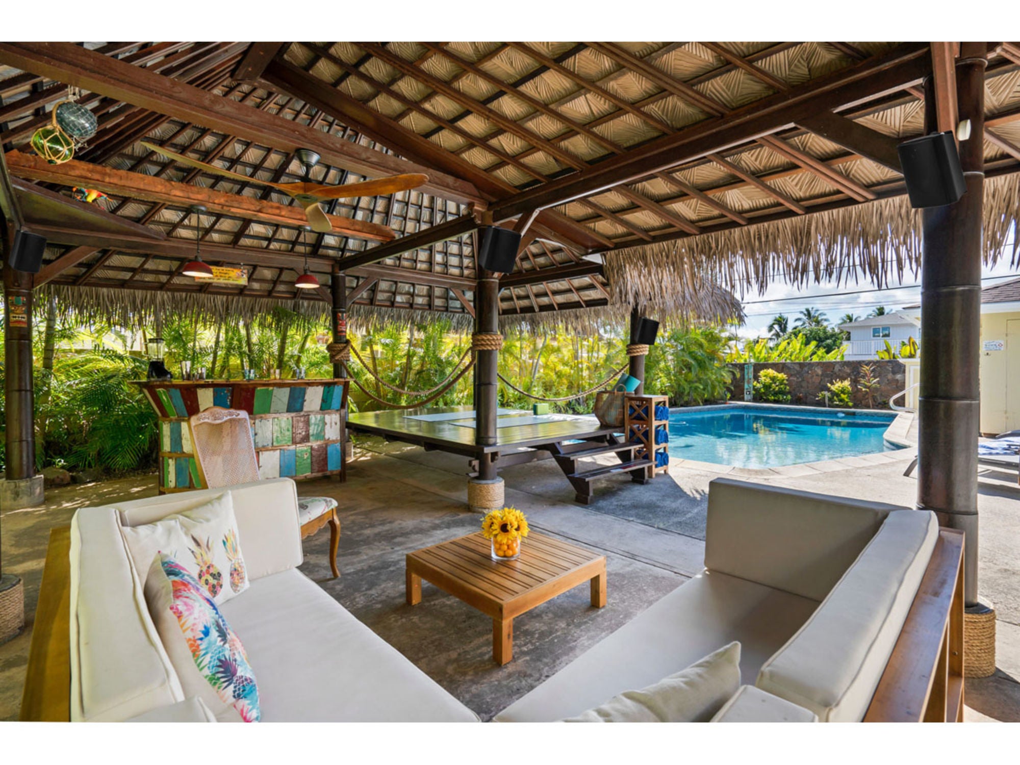 CABASSE ZEF 17 Black lifestyle