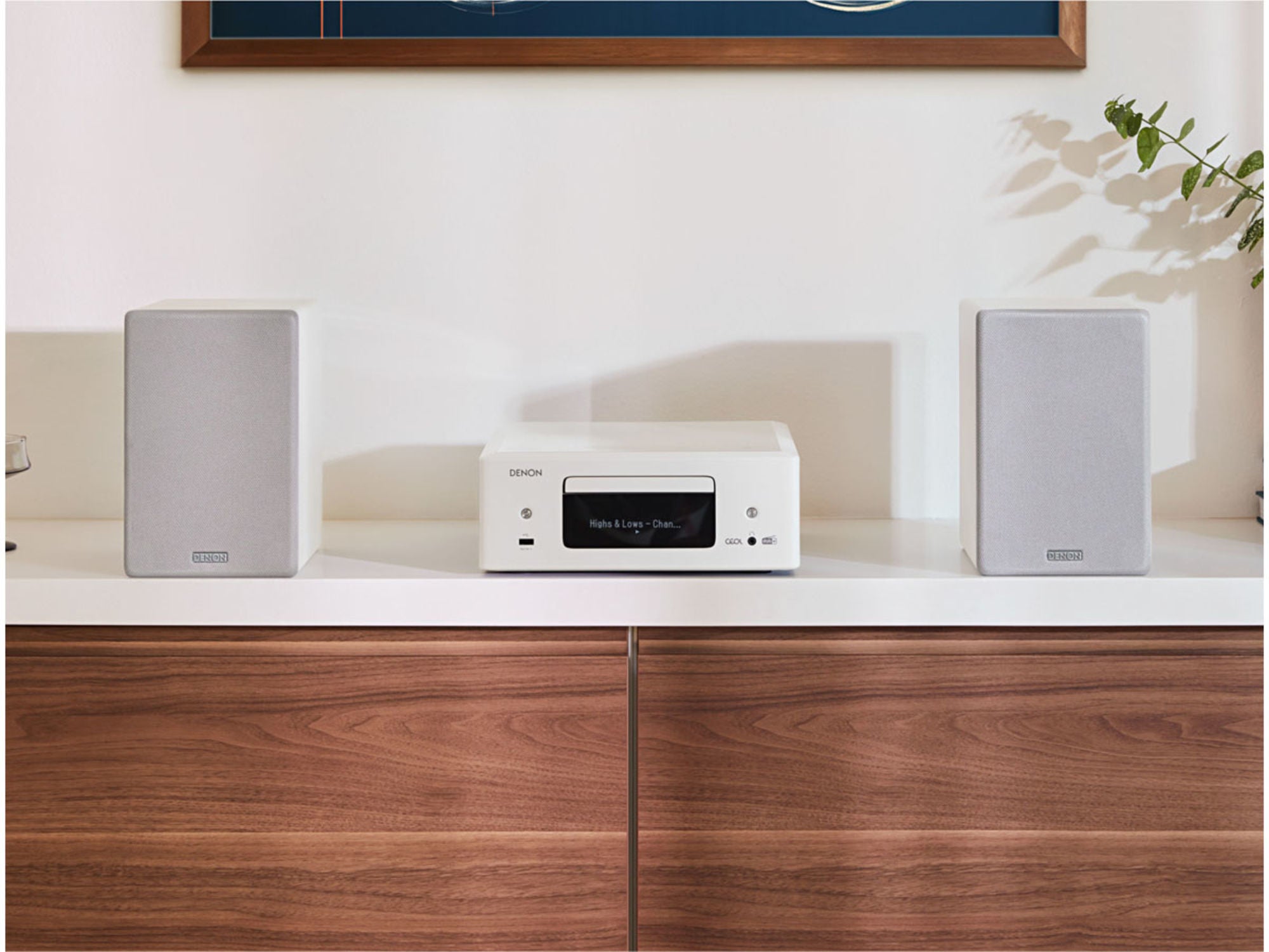 DENON Ceol RCD-N12 DAB White lifestyle 2