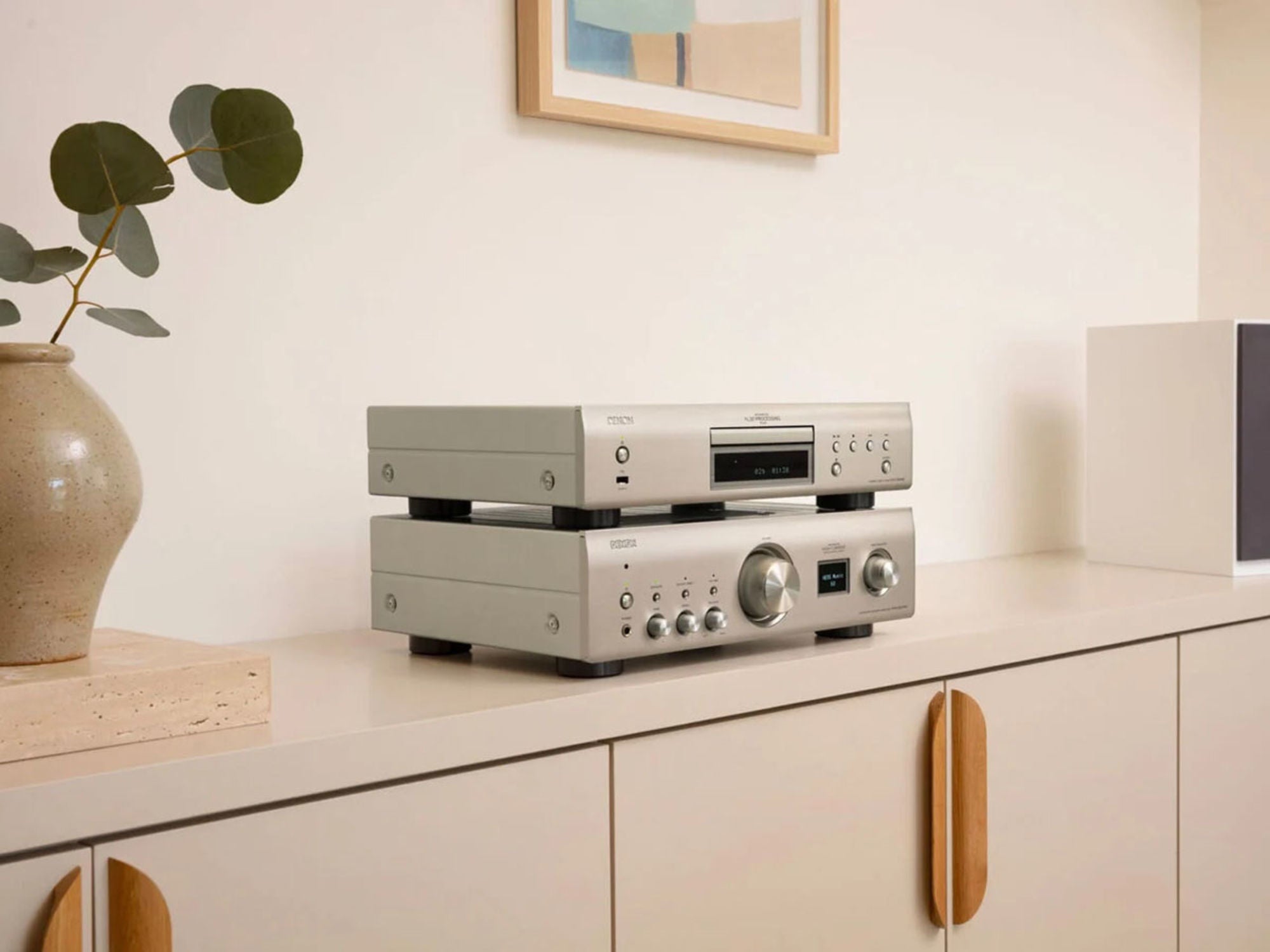 DENON DCD-900NE Silver Premium lifestyle