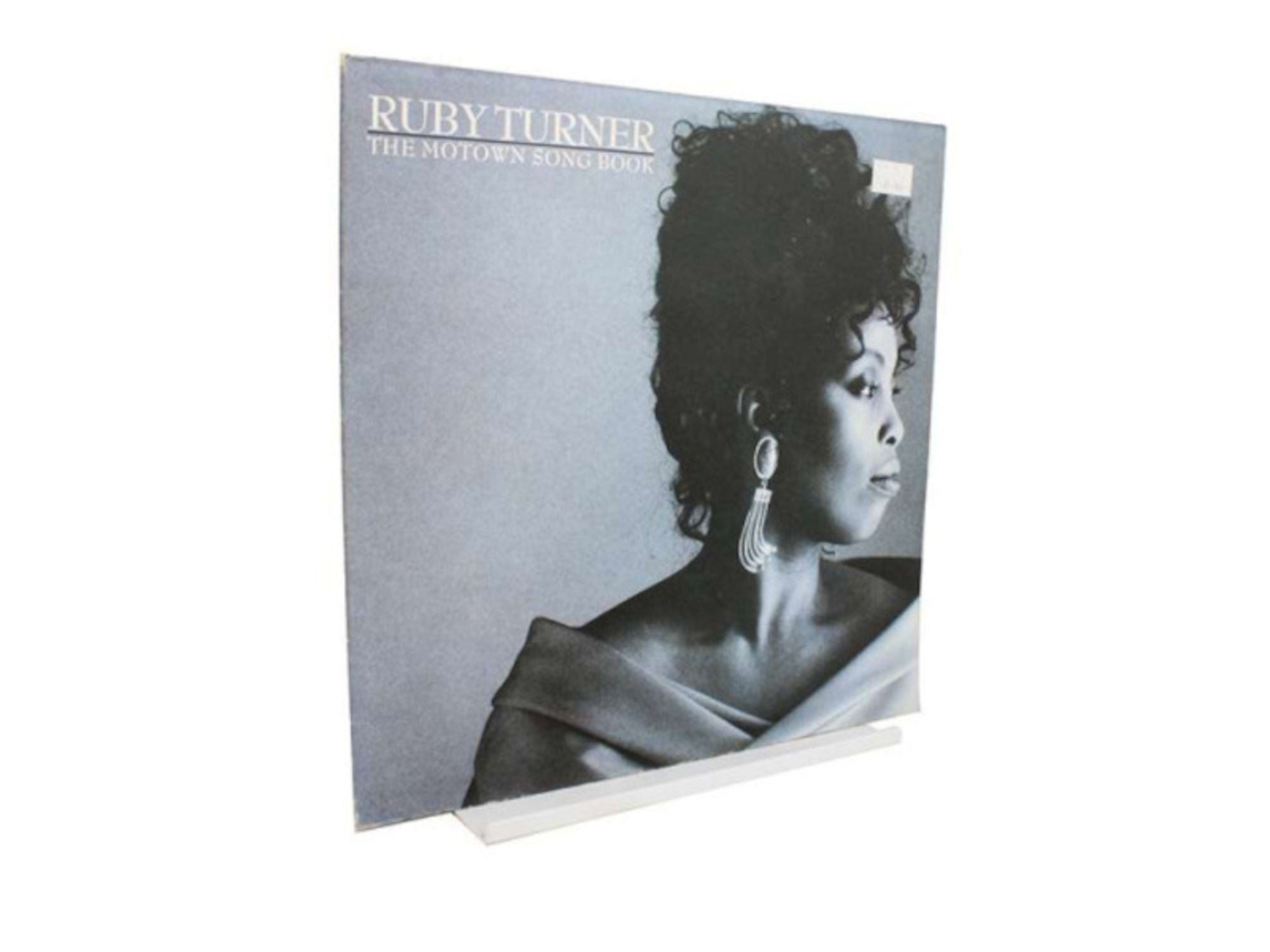 ENOVA HIFI VWM 1 White lifestyle