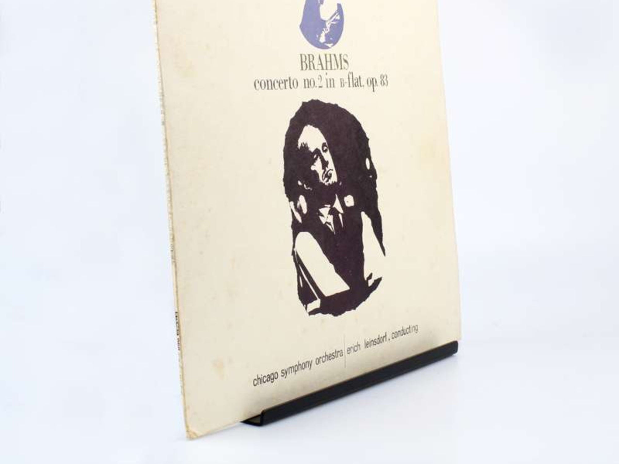 ENOVA HIFI VWM 1 Black lifestyle