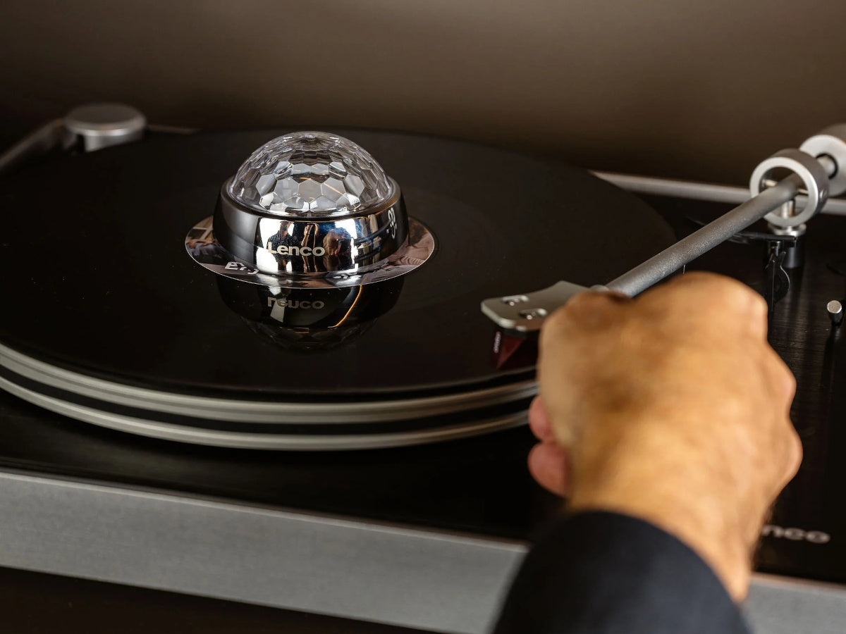 Lenco L-455BK Noir lifestyle 3