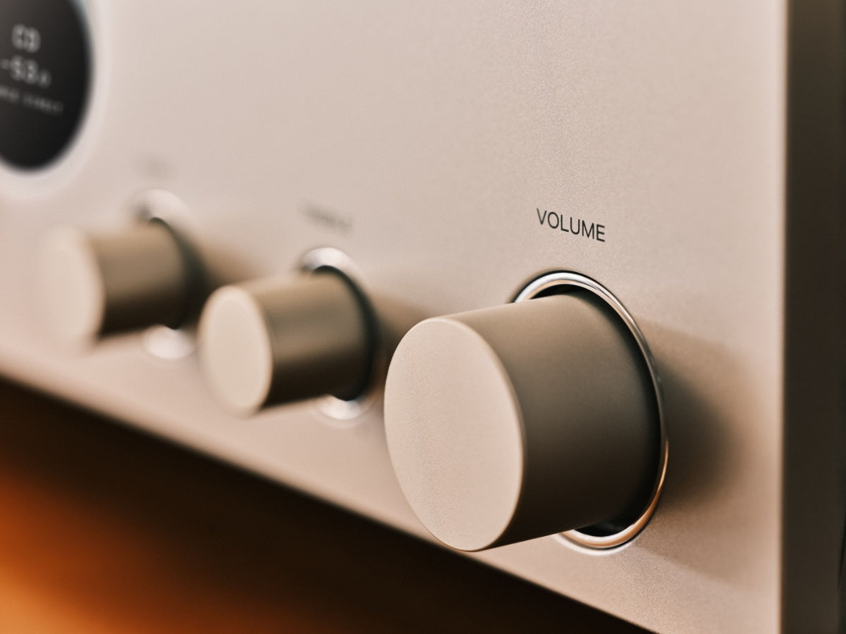 MARANTZ MODEL 70 Silver Gold