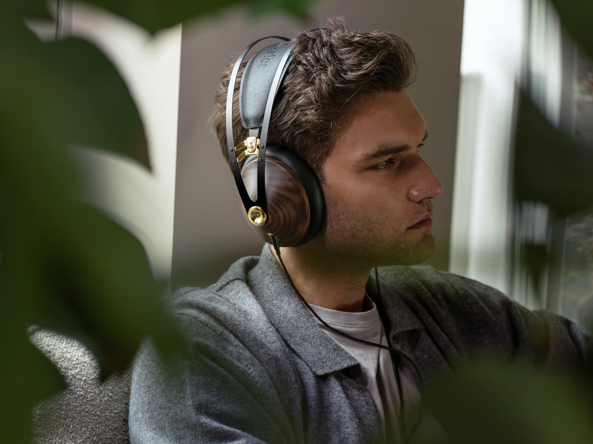 MEZE 99 Classics 2nd Gen