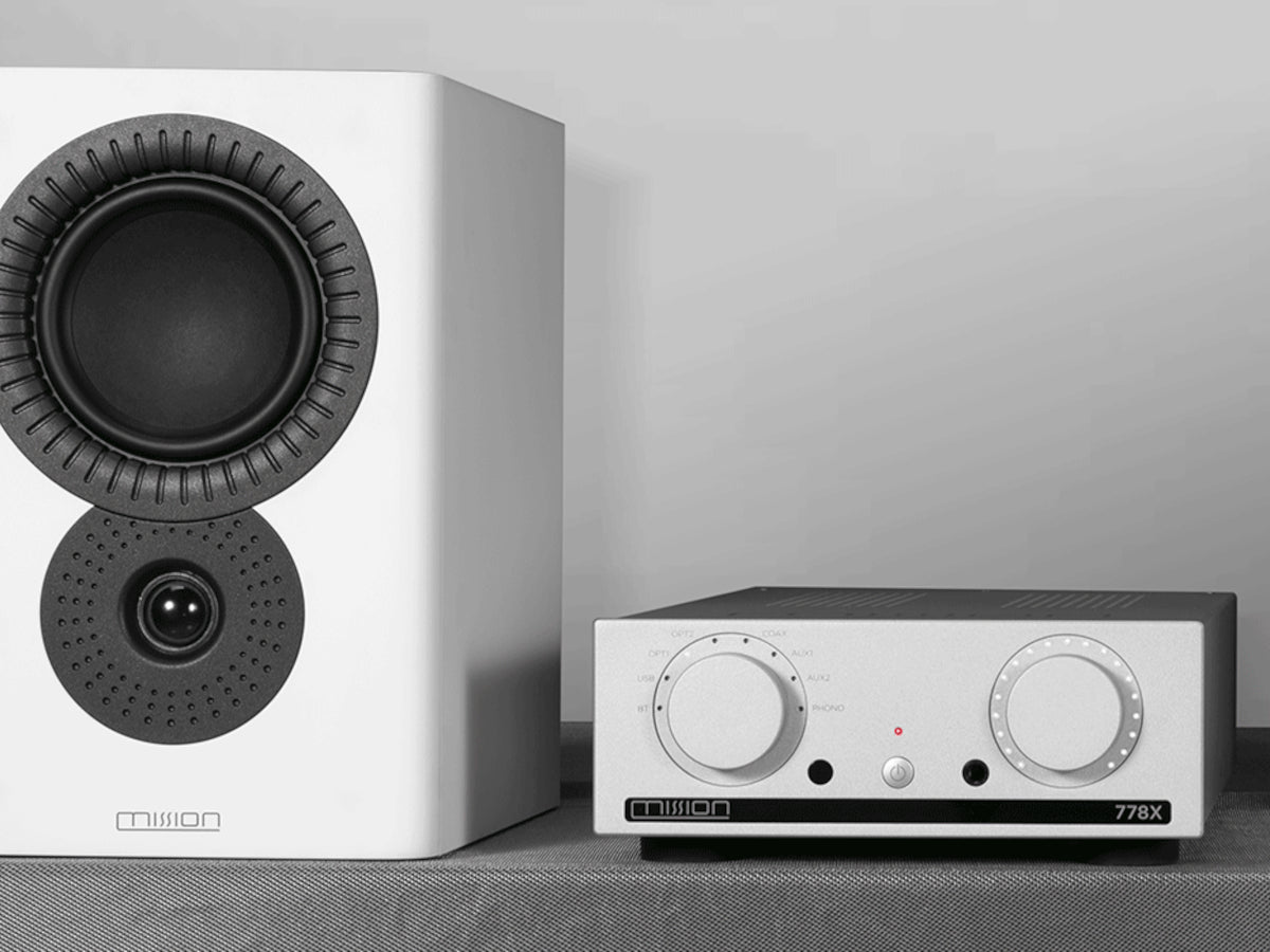 Mission 778X Argent lifestyle