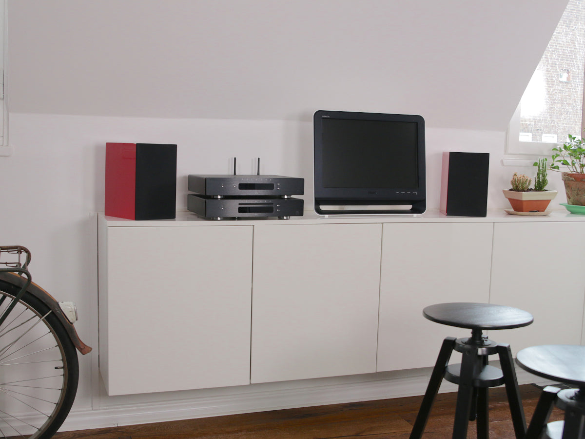 Primare SC15 Prisma MKII Black lifestyle 2