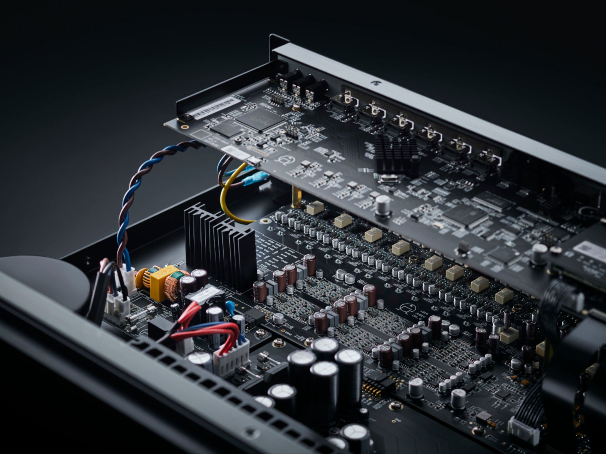 PRIMARE SP25 Prisma Black detail composants