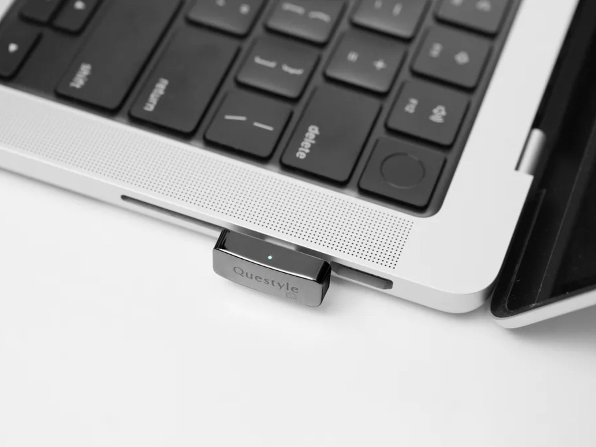 QUESTYLE QCC PRO 2