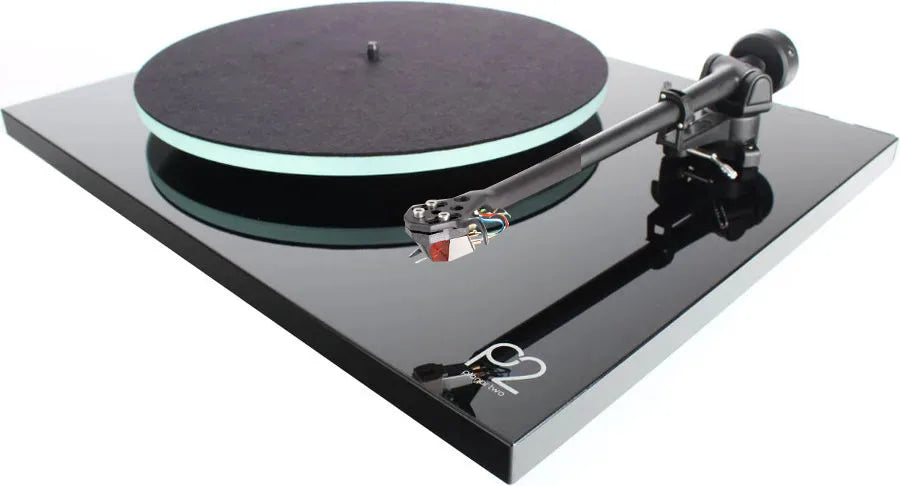 REGA PLANAR 2 Noir + Cellule ND3