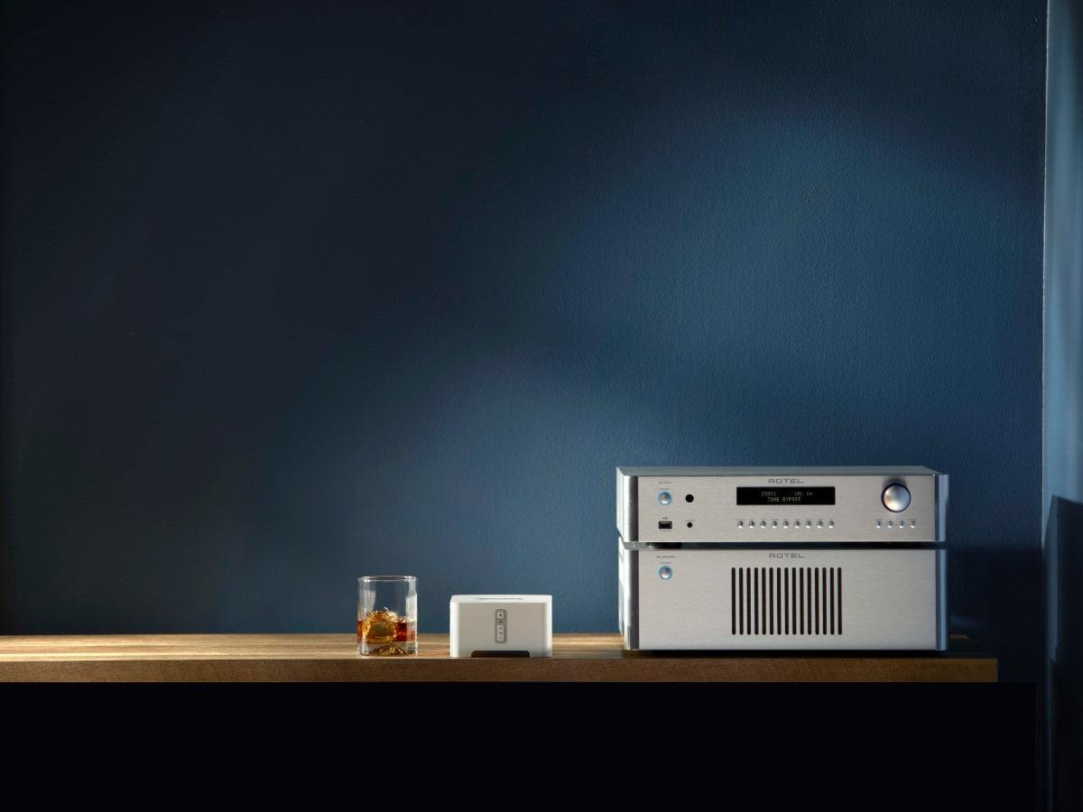 ROTEL RC-1572 MKII Argent
