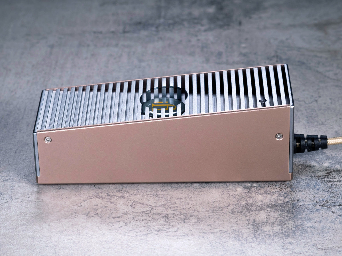 iFi Audio iPOWER Elite 15V