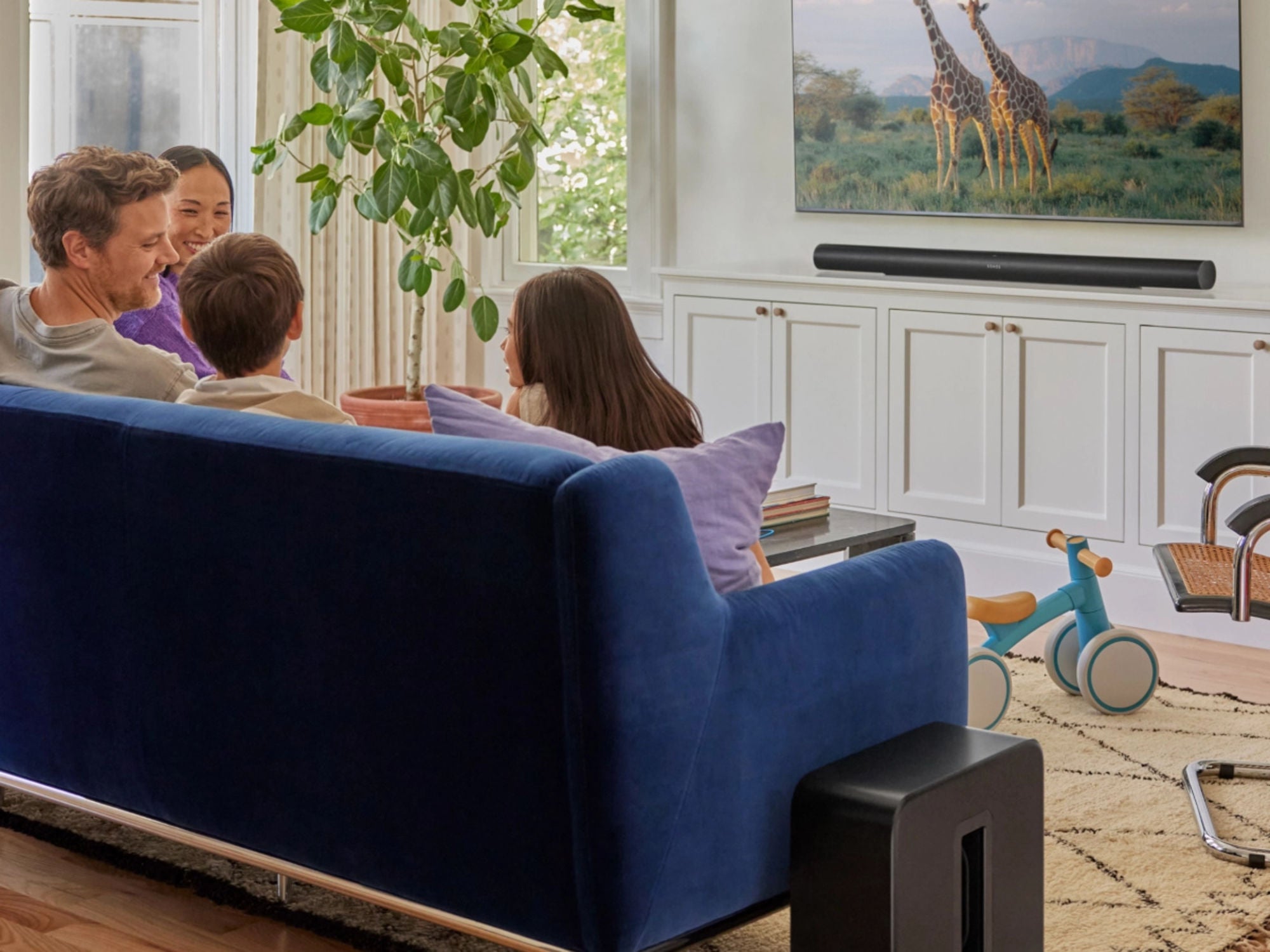 SONOS ARC ULTRA Black lifestyle