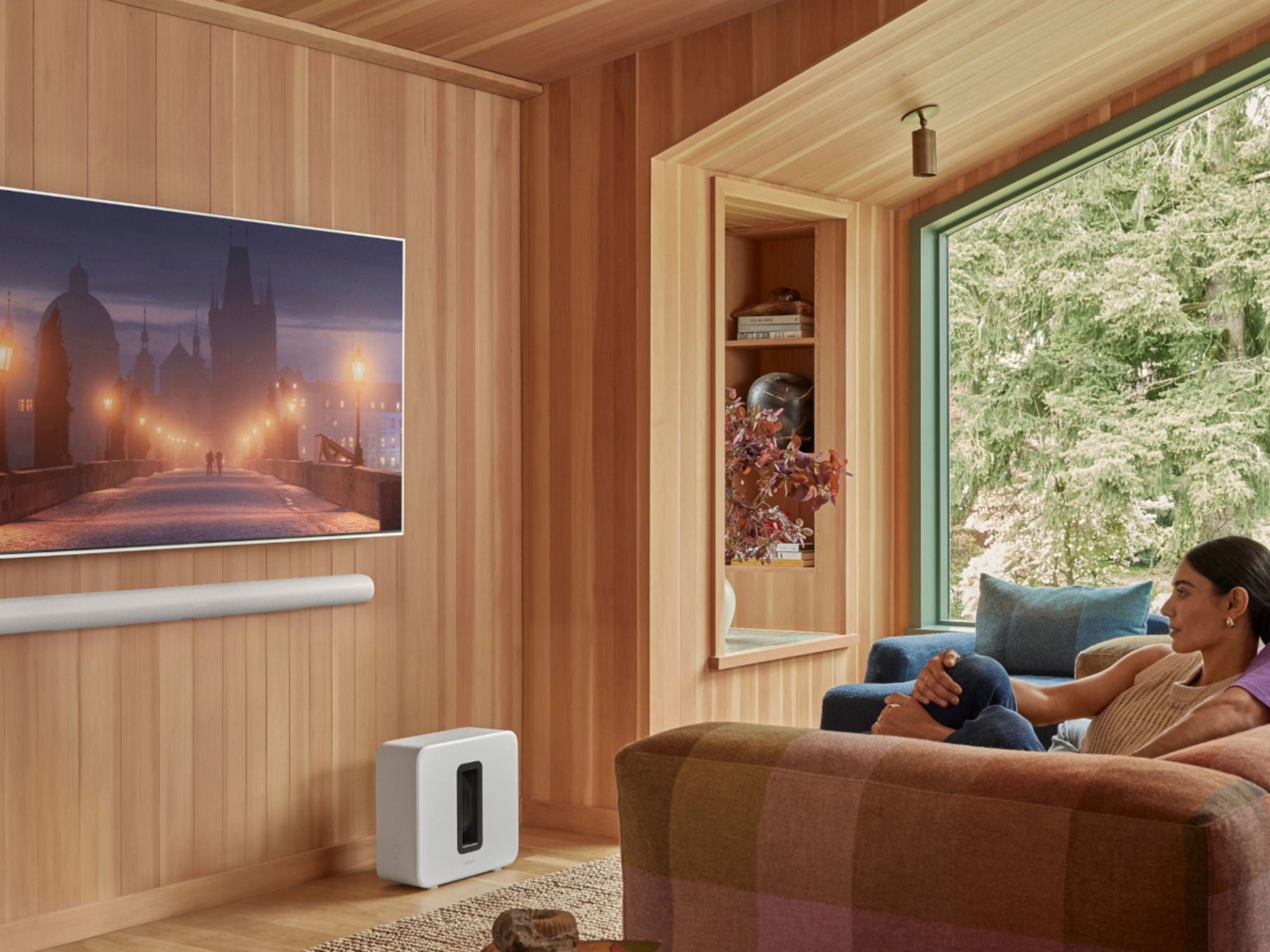 SONOS ARC ULTRA White lifestyle