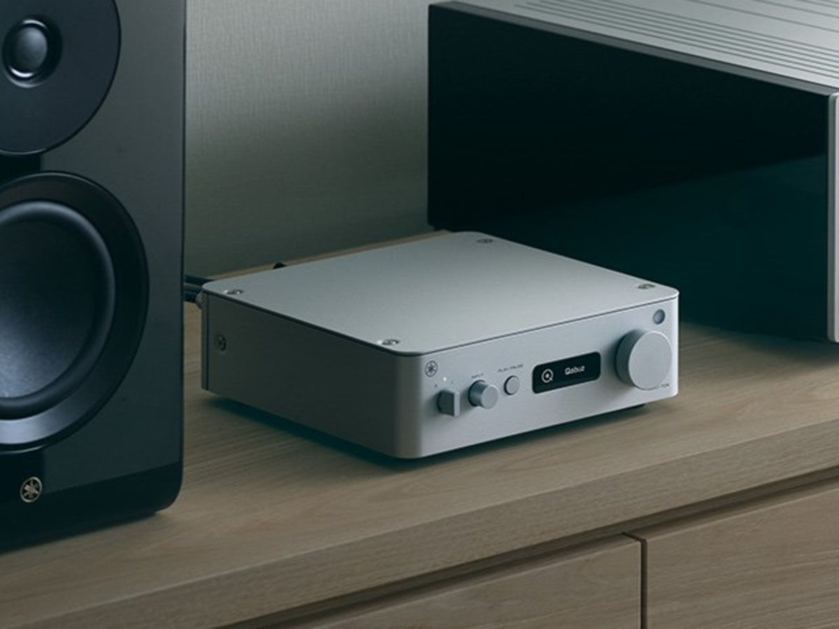 YAMAHA WXC-70A Argent