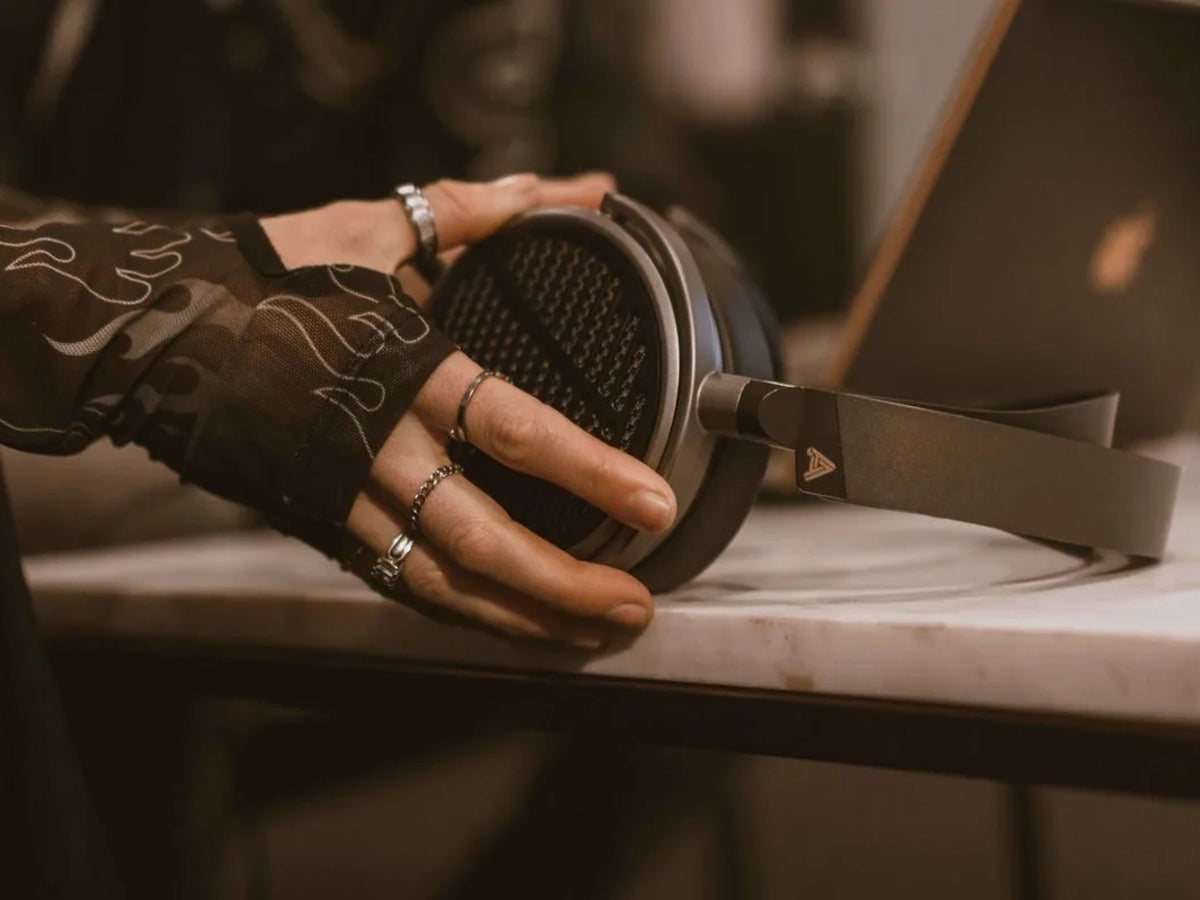 AUDEZE MM-100