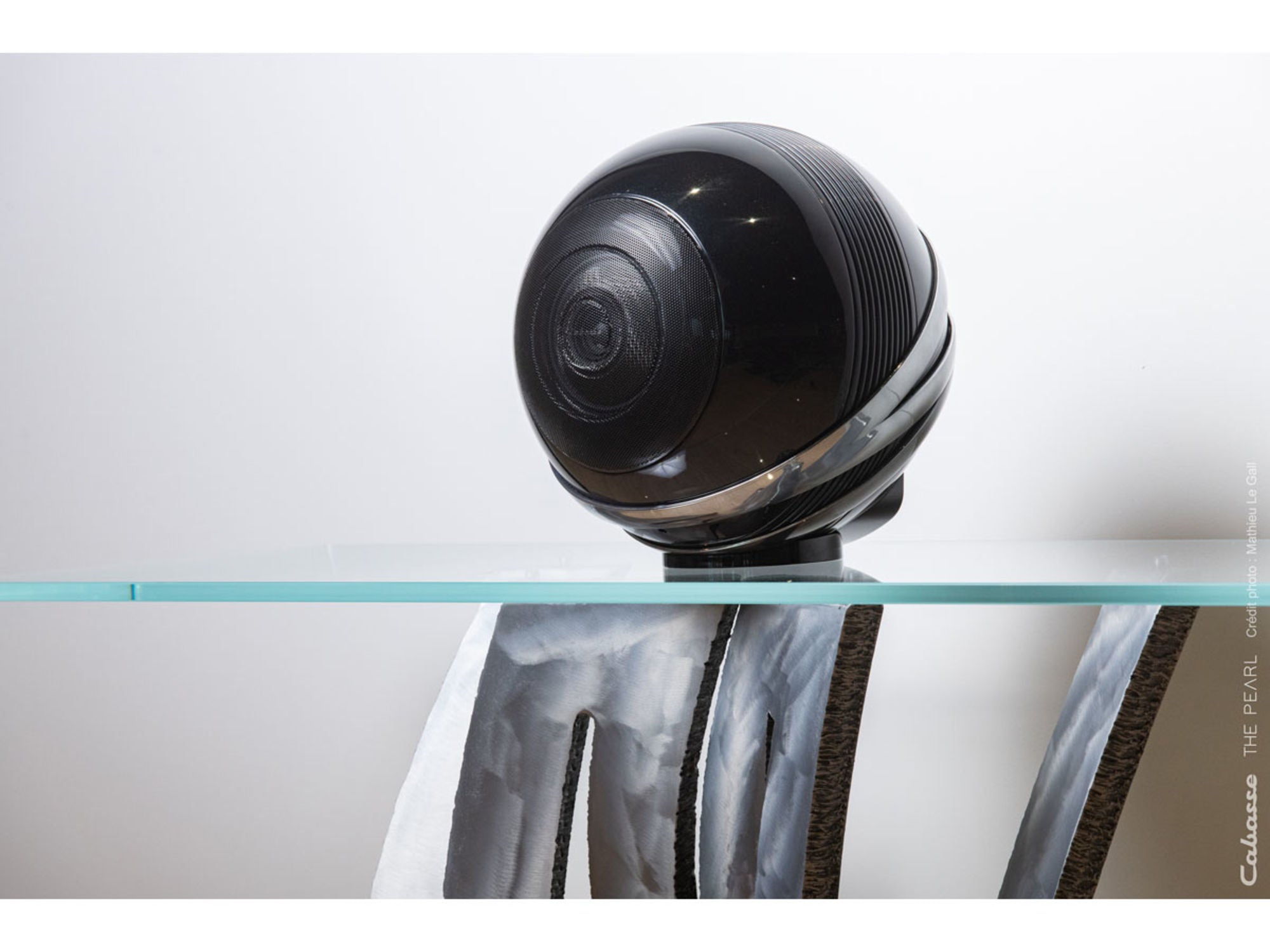 CABASSE The Pearl Black lifestyle