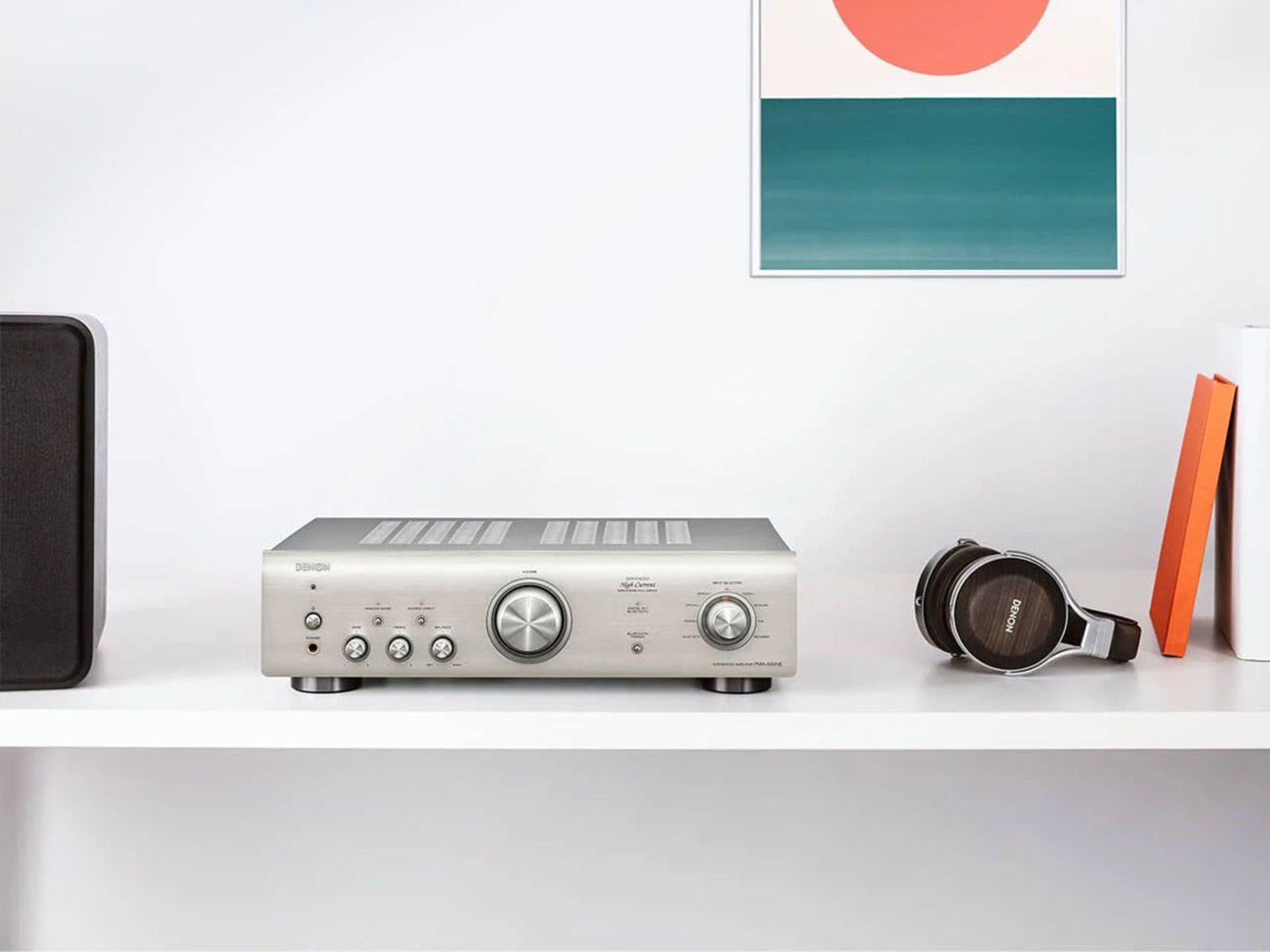 DENON PMA-600NE Silver Premium lifestyle