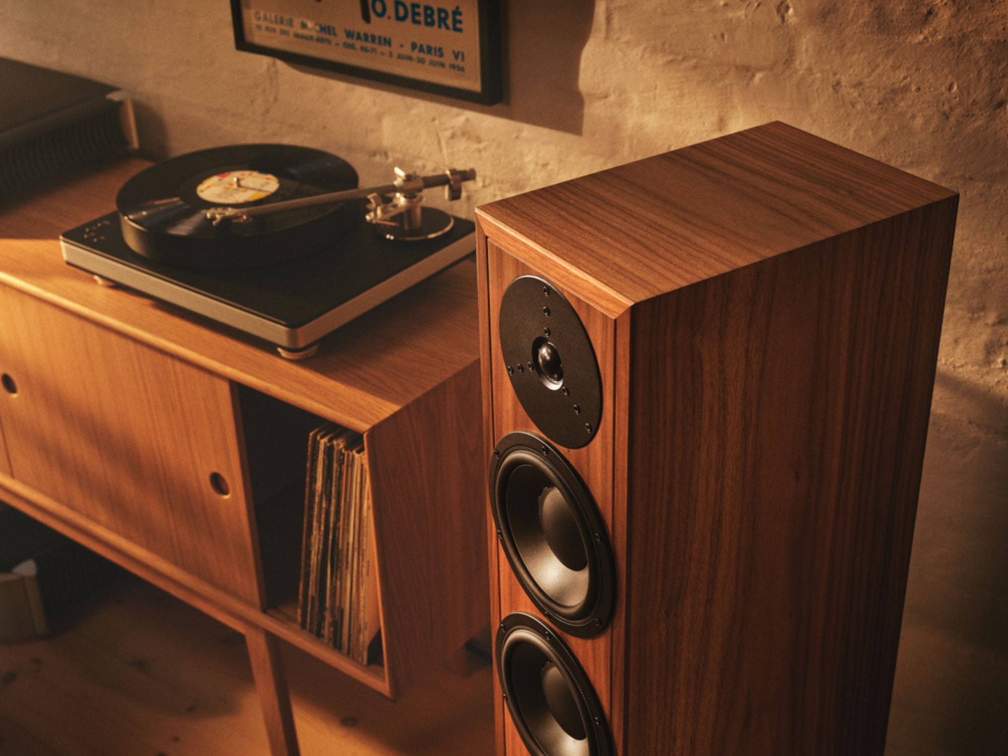 DYNAUDIO CONTOUR LEGACY American Walnut