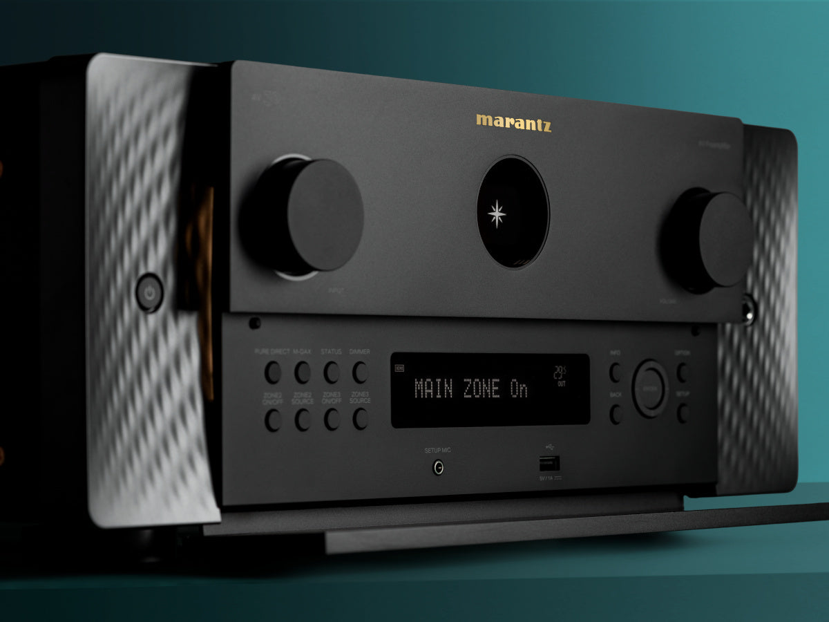 MARANTZ AV 30 Noir lifestyle 2