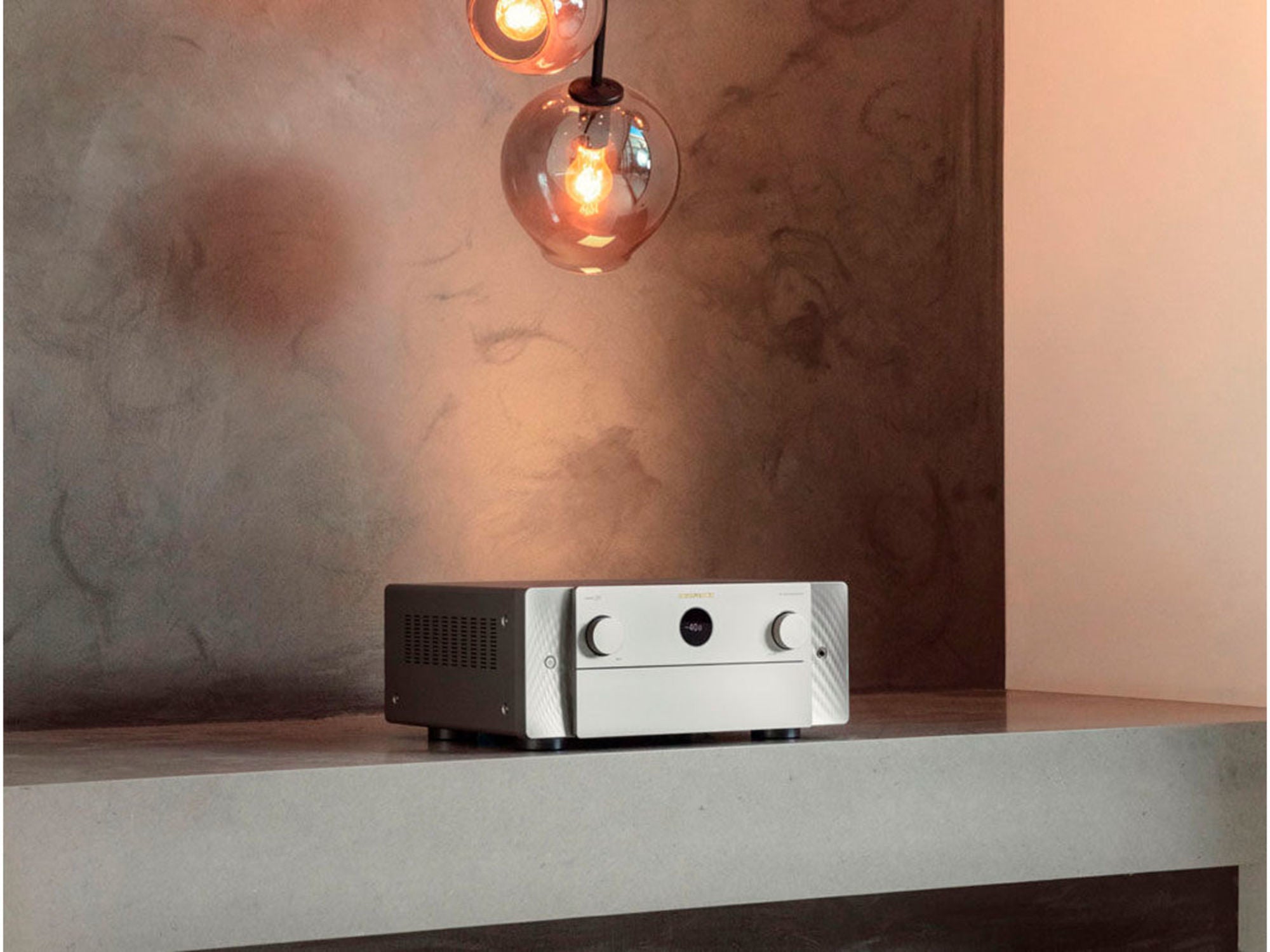 MARANTZ CINEMA 30 Silver Premium lifestyle