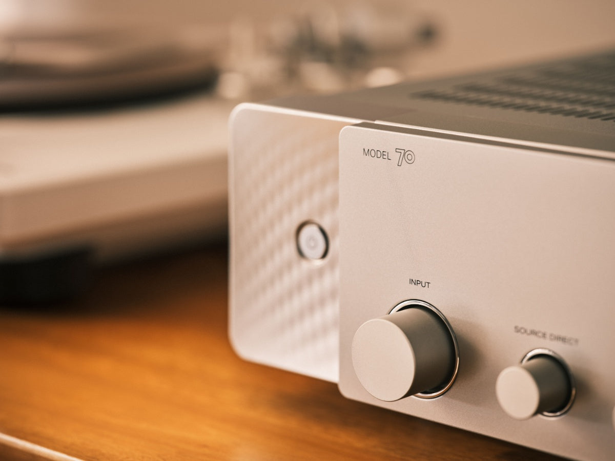 MARANTZ MODEL 70 Silver Gold