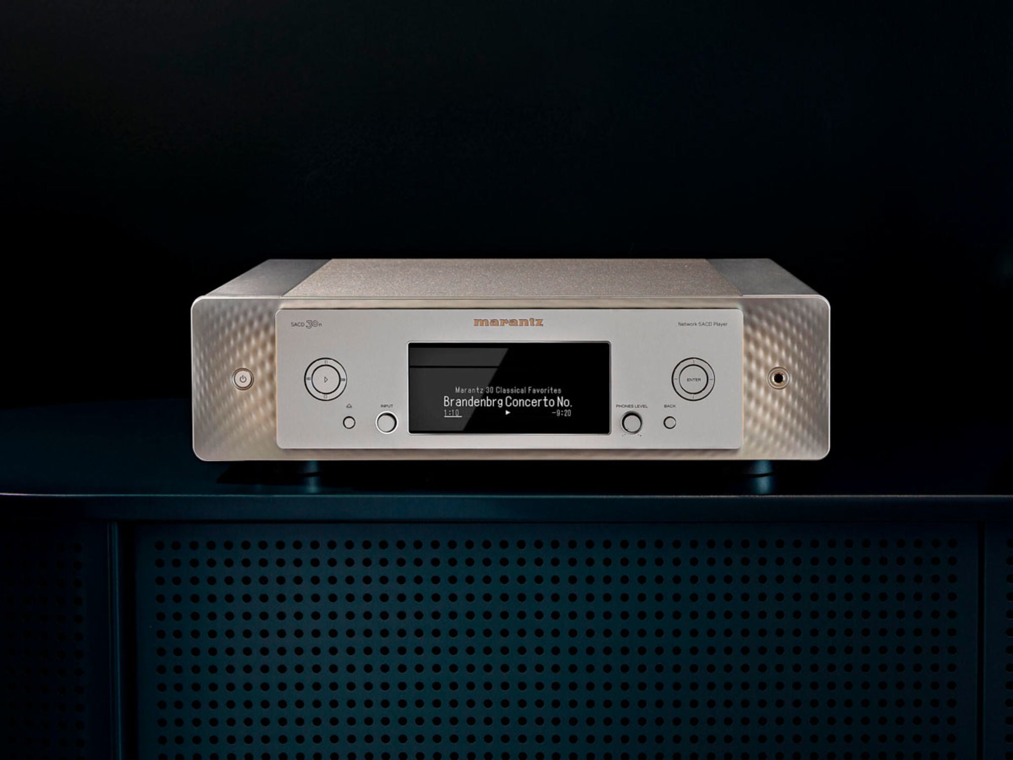 MARANTZ SACD 30n Silver lifestyle