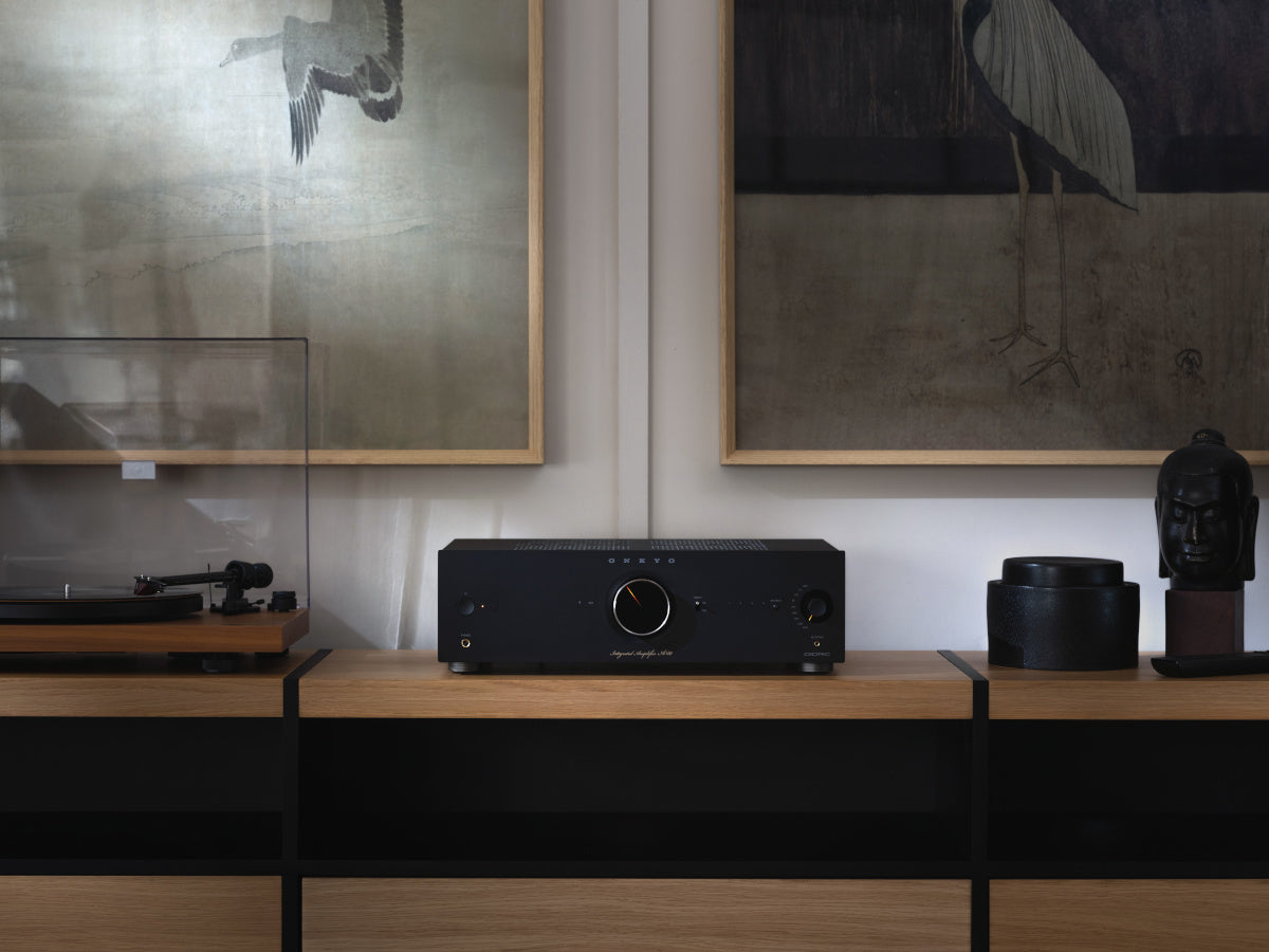ONKYO ICON A-50 Noir lifestyle 2