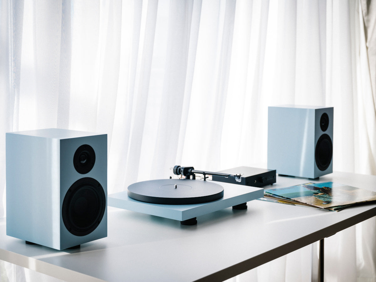 project debut evo 2 bleu polaire lifestyle 3