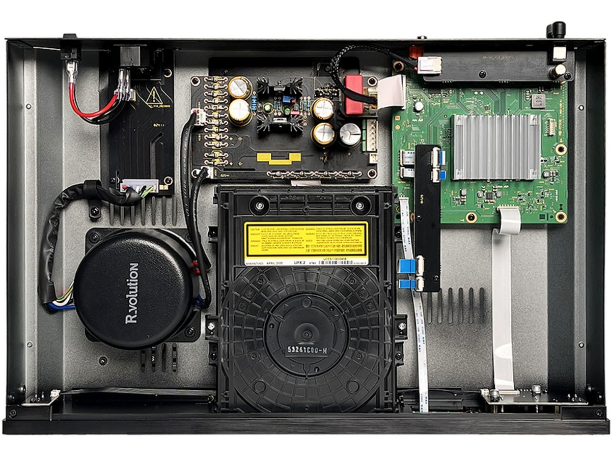 R_VOLUTION Chassis DIY-700 + Sony UBP-X700