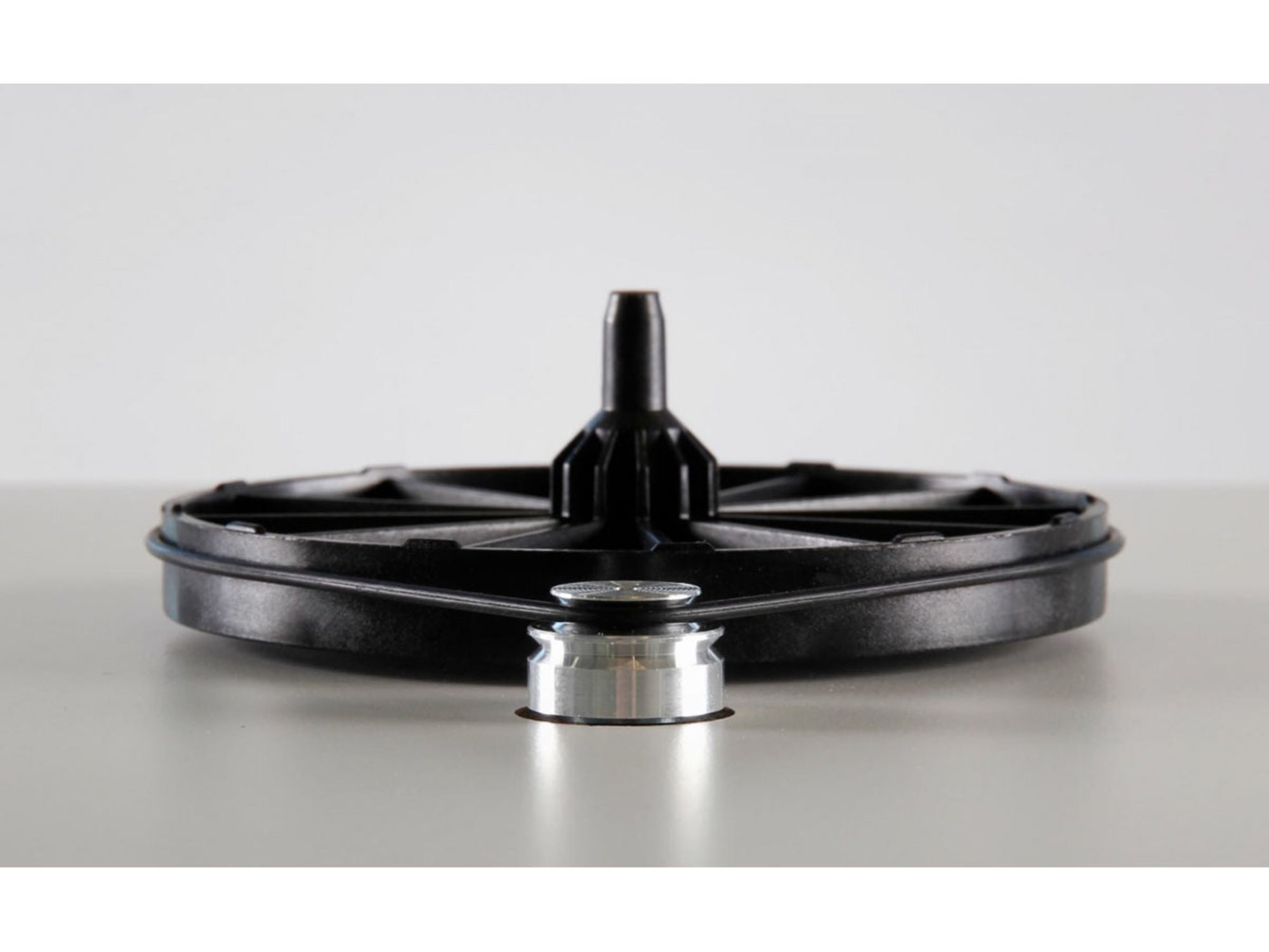 REGA PLANAR 1 PLUS Blanc Mat detail