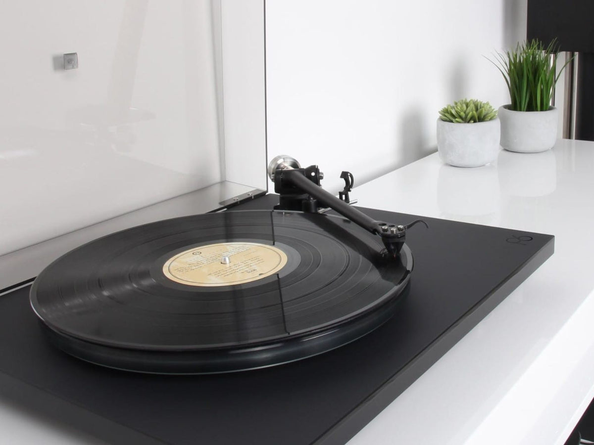 REGA PLANAR 6 (sans cellule) avec Neo PSU MKII