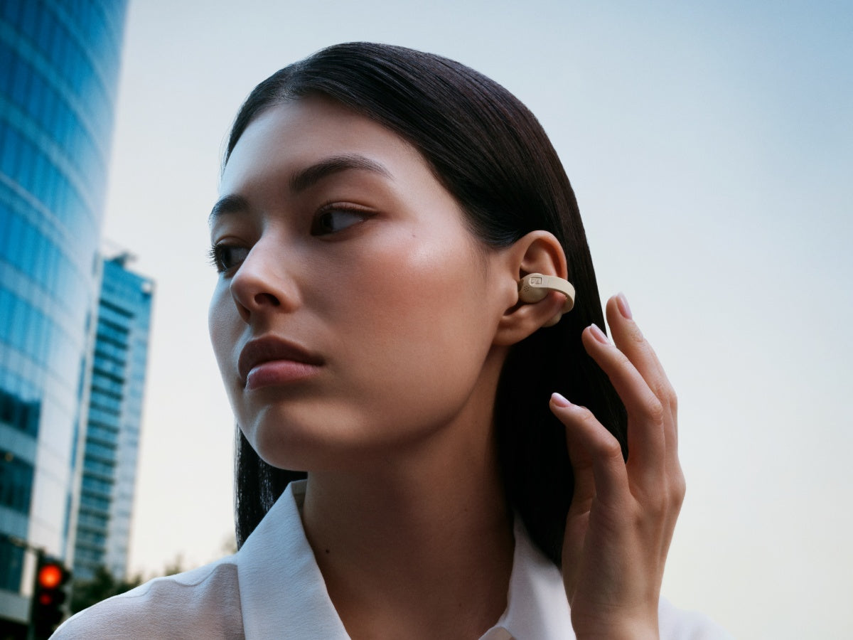 SENNHEISER Accentum Clip White