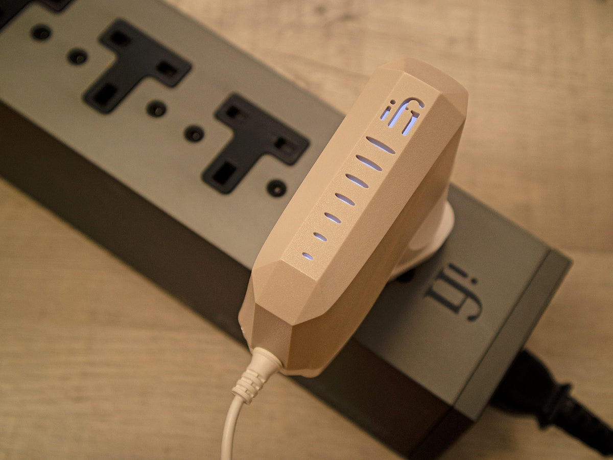 iFi Audio iPOWER X - 15V