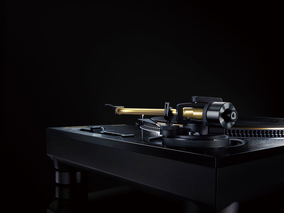 TECHNICS SL-1210GME Master Edition