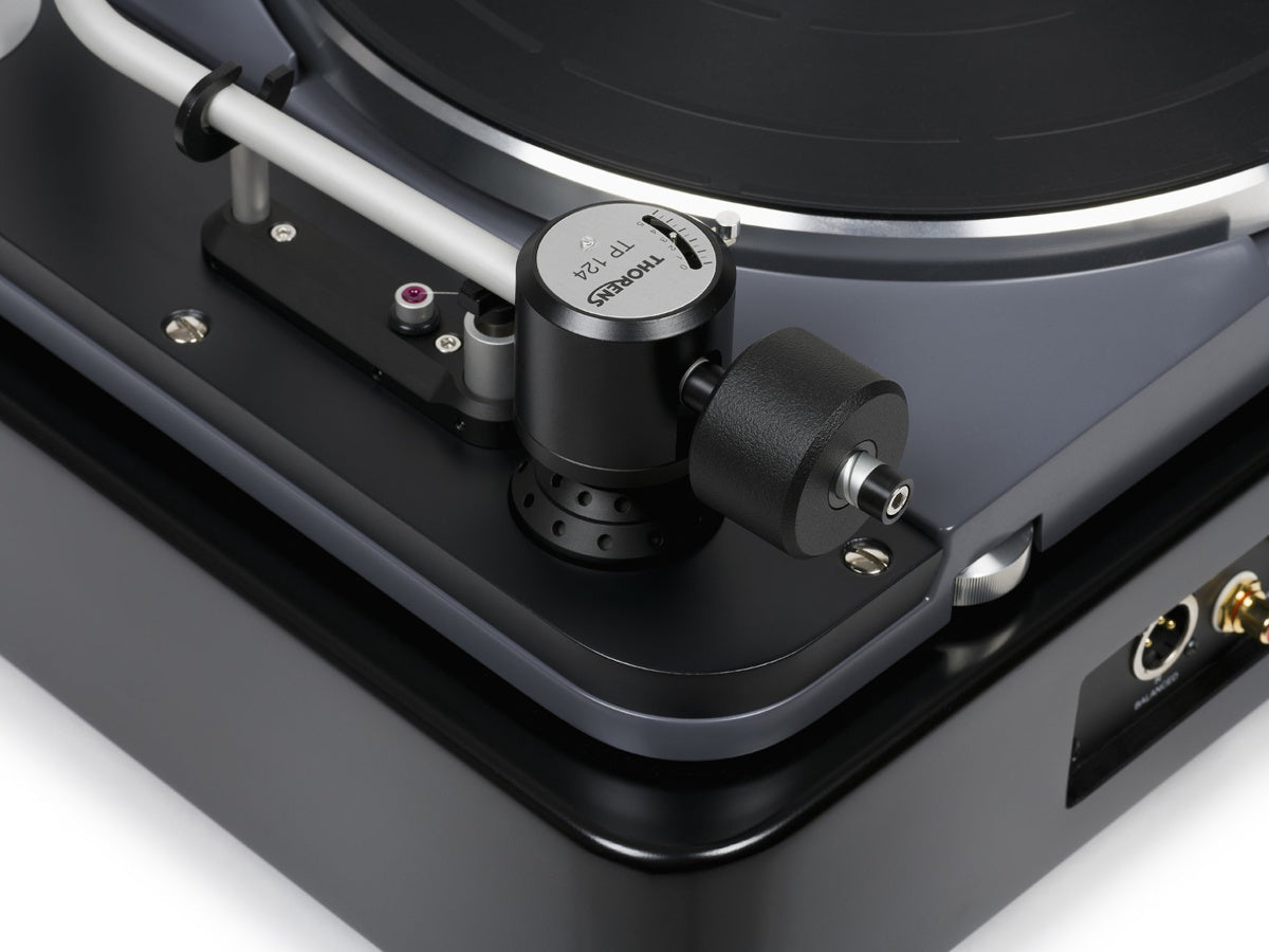 Thorens TD 124 DD (détail)