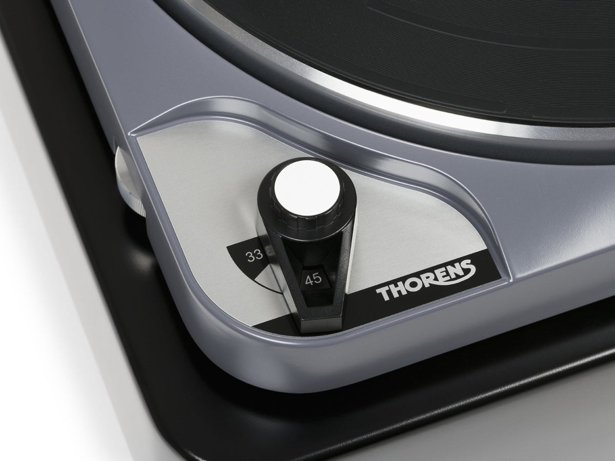 Thorens TD 124 DD (détail)