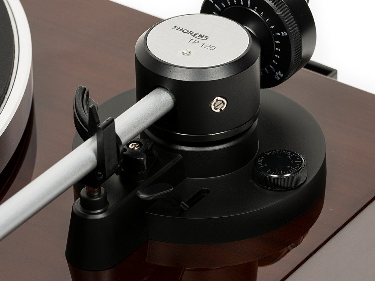 Thorens TD 204 Noyer (détail)
