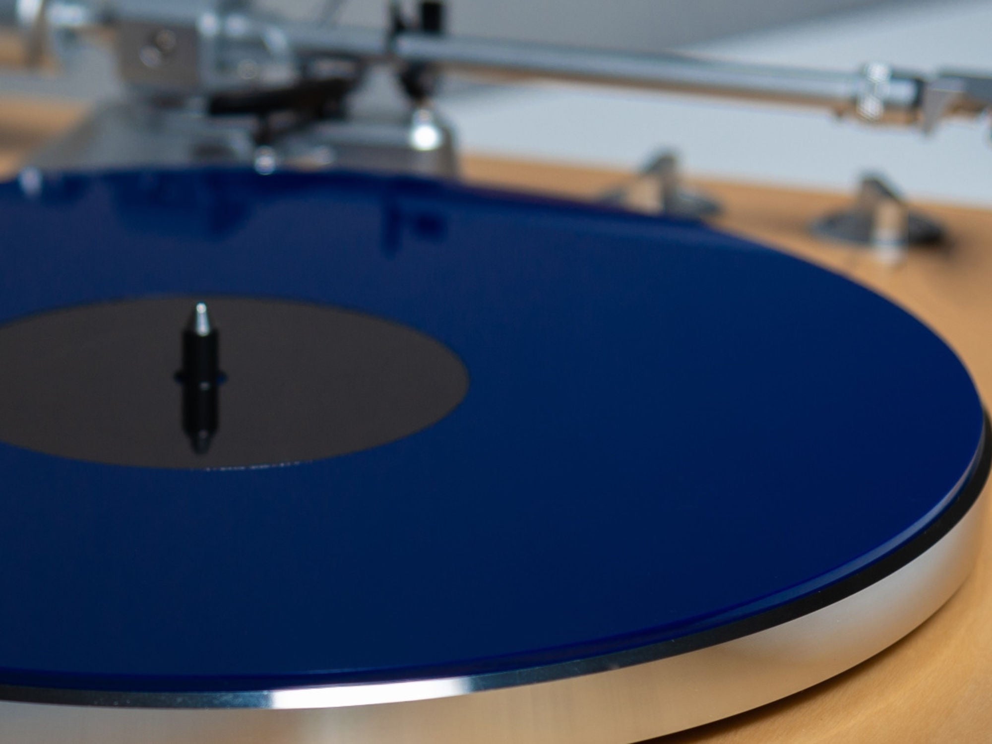 WINYL Couvre plateau acrylique Bleu Foncé lifestyle